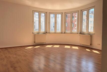 3-Zimmerwohnung in top Lage - 945,00&nbsp;EUR Kaltmiete, ca.&nbsp; 80,00&nbsp;m&sup2; in Aachen (PLZ: 52070) Aachen-Mitte
