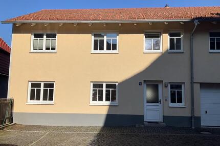 Zweiraumwohnung - 500,00&nbsp;EUR Kaltmiete, ca.&nbsp; 51,00&nbsp;m&sup2; in Schleusingen (PLZ: 98553)