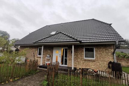 Einfamilienhaus mit Garten - 1.500,00&nbsp;EUR Kaltmiete, ca.&nbsp; 163,00&nbsp;m&sup2; in Schafflund (PLZ: 24980)