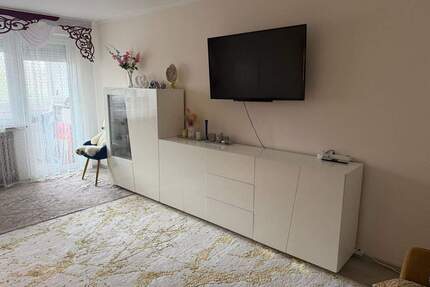 4-Zimmer-Wohnung im Obergeschoss rechts mit Loggia - Harsewinkel