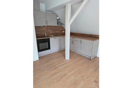 frisch renovierte 3 Zimmer Altbauwohnung - Schleswig