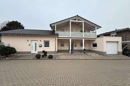 Haus zum Kaufen in Göttingen 955.000,00 € 215 m²