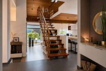 Haus zum Kaufen in Bad Sassendorf 545.000,00 € 195.64 m²
