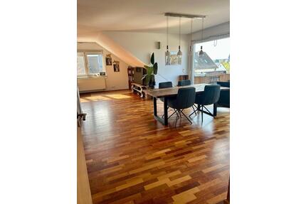 Traumhaftes Wohnen auf zwei Etagen - Haus in Haus mit Weitblick - Schnaittach