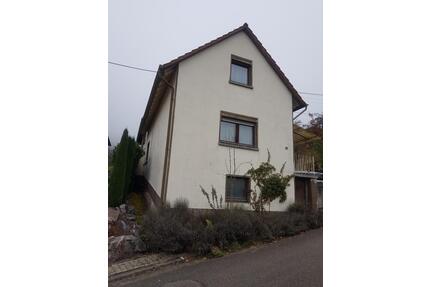 Altes Bauernhaus in Ramberg - 75.000,00&nbsp;EUR Kaufpreis, ca.&nbsp; 150,00&nbsp;m&sup2; in Albersweiler (PLZ: 76857)