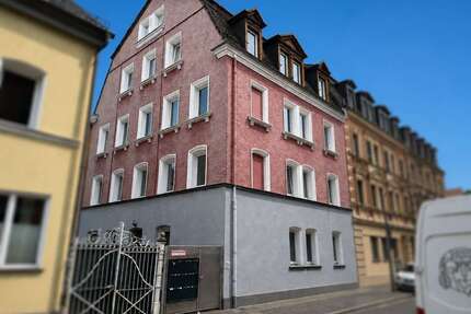 Haus zum Kaufen in Nürnberg 1.690.000,00 € 458 m²