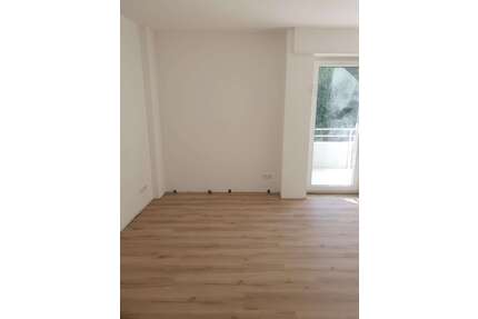 Wohnung zum Mieten in Esslingen am Neckar 1.050,00 € 76 m²