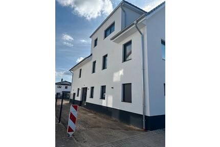 3 Zimmer Wohnung im Ersten OG - 900,00&nbsp;EUR Kaltmiete, ca.&nbsp; 72,00&nbsp;m&sup2; in Wolfsburg (PLZ: 38448) Alt-Wolfsburg