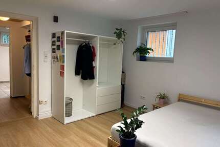 Wohnung zum Mieten in Stuttgart 400,00 € 32 m²