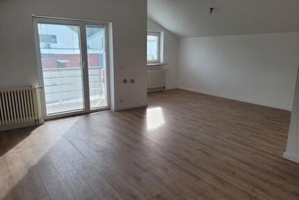 Schöne 2‑Zimmer‑Dachgeschosswhg ca, 60 m² in 63517 Rodenbach