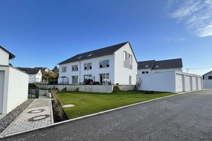 145?m² Wohnfläche auf drei Etagen - Letzte Chance auf die letzten Häuser im idyllischen Aasen - Donaueschingen / Aasen