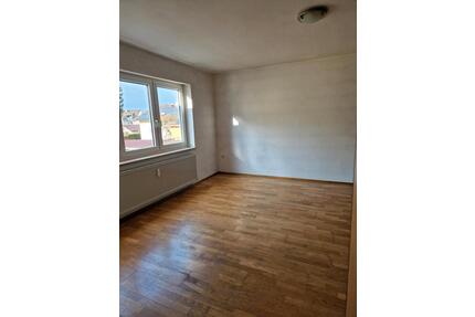 3 Zimmer Wohnung in Plattling - 750,00&nbsp;EUR Kaltmiete, ca.&nbsp; 70,00&nbsp;m&sup2; in Stephansposching (PLZ: 94569)