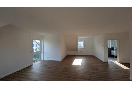 Neubau-Studio mit 3ZKB in Mainz-Weisenau Dachgeschosswohnung