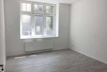 Wohnung zum Mieten in Zwickau 772,00 € 118.8 m²