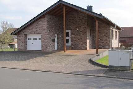 Haus zum Kaufen in Hohenroda Ransbach 329.000,00 € 210 m²