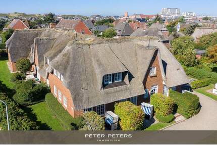 Schnuckelige Dachgeschosswohnung unter Reet in strandnaher Lage von Westerland - Sylt