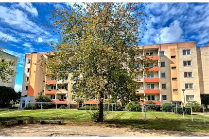 2-Raum-Wohnung mit Dusche und Aufzug - Eilenburg