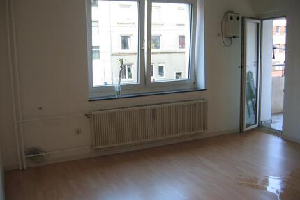 1 12 - Zimmer Wohnung Köln-Deutz