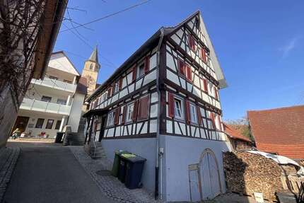 Haus zum Kaufen in Mühlacker 320.000,00 € 142 m²