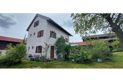 Haus Häuser - 2.150,00&nbsp;EUR Kaltmiete, ca.&nbsp; 135,00&nbsp;m&sup2; in Bad Aibling (PLZ: 83043)