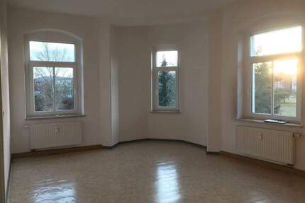 Helle 2-Zimmer-Wohnung mit Erker - Zittau