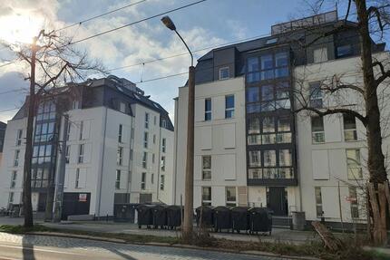 Gemütliche Singlewohnung mit Balkon und Einbauküche wartet auf Sie! - Dresden Neustadt