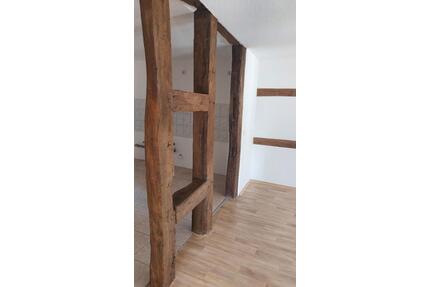 Charmante 2 bis 2,5-Zimmer historischer Fachwerk-Raumteil Balkon - Teterow