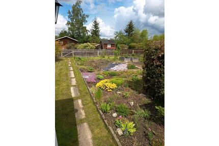 Gartengründstück - 1.100,00&nbsp;EUR Kaltmiete, ca.&nbsp; 0,00&nbsp;m&sup2; in Neukirchen/Erzgebirge (PLZ: 09221)