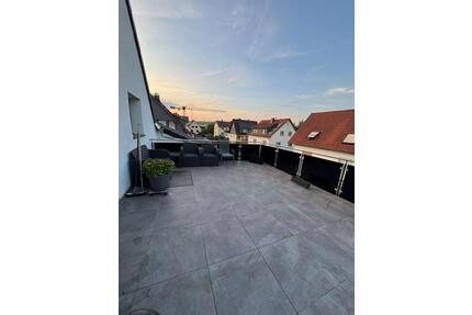 Gemütliche Dachgeschosswohnung mit großer Terasse- ca. 80m2 - Lahntal