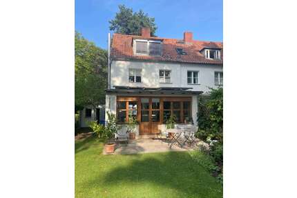 Haus zum Mieten in Berlin 2.200,00 € 110 m²