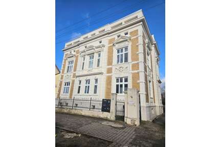 Wohnung zum Mieten in Magdeburg 1.220,00 € 163 m²