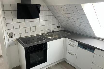 Erstbezug nach Sanierung – Schöne 2‑Zi‑DG‑Whg in Jügesheim - Rodgau