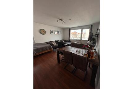 Lichtdurchflutete Zwei-Zimmer-Wohnung in Vahrenwald List. - Hannover Vahrenwald-List