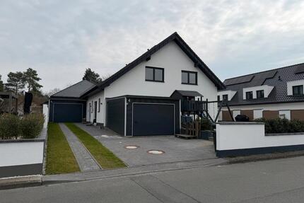 Einfamilienhaus mit Einliegerwohnung *OHNE PROVISION* - Paderborn