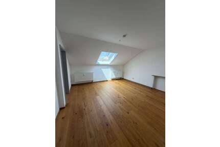 Wohnung zum Mieten in Wolnzach 390,00 € 35 m²