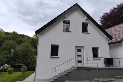 Exklusive Neubau-Doppelhaushälften & Souterrainwohnung - Lübbecke