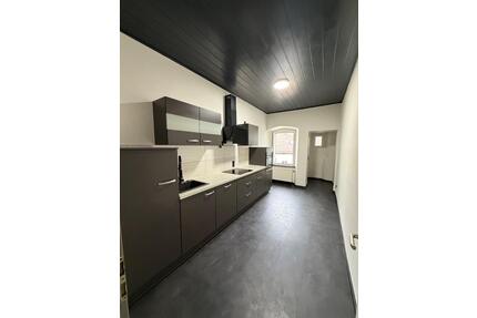 Großzügige 4-Zimmer-Wohnung in zentraler Lage in Hof