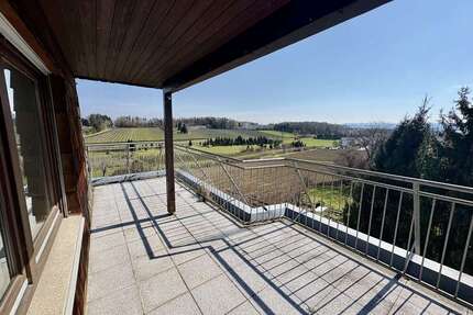 Wohnung zum Kaufen in Friedrichshafen 239.900,00 € 58 m²