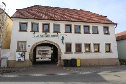 Wohnhausehem Gaststättgroßes GrundstückViel Potential! - Münnerstadt