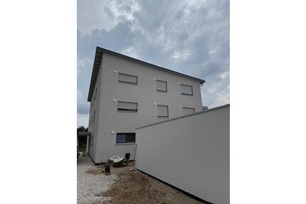 Trisching Mietwohnung KFW 40 Neubau von September 2025 - Schmidgaden
