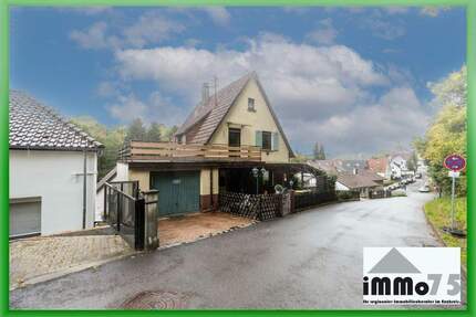 REDUZIERT! freistehendes Einfamilienhaus mit Garten, Dachterrasse, Garage u. großem Aussenstellplatz - Mühlacker Enzberg