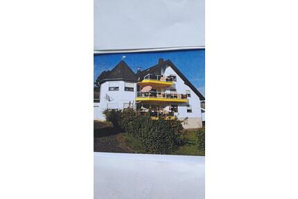 Wohnung 3ZKB, ca. 83 qm mit großen Dachboden und Keller - Bendorf