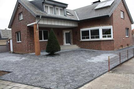 Topsaniertes, freistehendes Einfamilienhaus in Jülich-Heckfeld