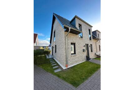 Neuwertige Doppelhaushälfte in Oldenburg