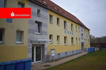 3-Raum-Wohnung mit Balkon - 360,00&nbsp;EUR Kaltmiete, ca.&nbsp; 60,00&nbsp;m&sup2; in Römhild (PLZ: 98630)