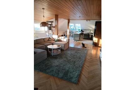 Helle, moderne charmante 125m² Wohnung mit Balkon in Nordenstadt - Wiesbaden Mainz-Amöneburg