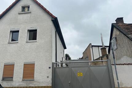 Haus zum vermieten - 1.500,00&nbsp;EUR Kaltmiete, ca.&nbsp; 122,00&nbsp;m&sup2; in Worms (PLZ: 67549) Westliche Vororte