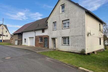 Haus zum Kaufen in Nauroth 190.000,00 € 120 m²
