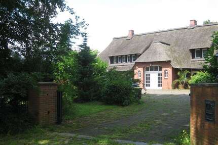 Haus zum Kaufen in Oersdorf b. Kaltenkirchen 1.090.000,00 € 468 m²