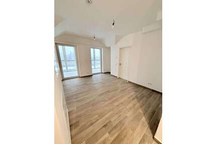 Wohnung zum Mieten in Magdeburg 1.325,00 € 100 m²